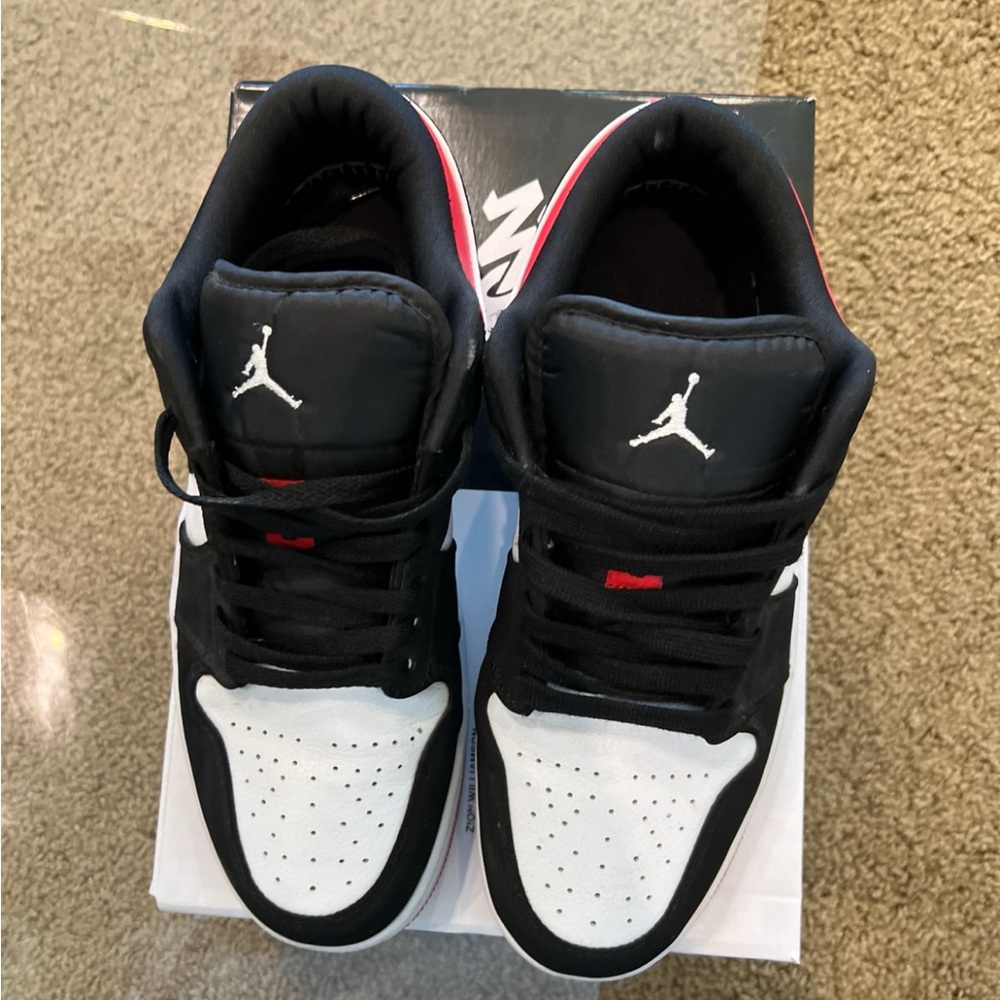 Air Jordan Low black toe - Picture 3 of 5